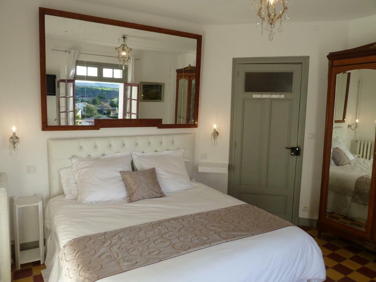 Puissalicon Maison Butterfly Bed & Breakfast エクステリア 写真